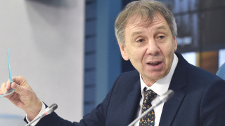 Бывший депутат произносит крамольные речи: «Вместо перехода к многополярному миру, о котором говорит президент Владимир Путин, на деле происходят «перезагрузка однополярного мира и значительное усиление США, которые показали свою огромную мощь и эффективность».