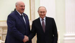 Путин стал требовать от Лукашенко открыть второй фронт против Украины и помочь атаковать НАТО