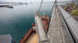 Из-за атак дронов Россия остановила судоходство по Азово-Донскому каналу, через который проходит четверть экспорта пшеницы 