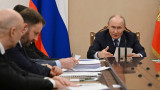 Путина предупредили об исчерпании почти всех ресурсов экономики и предложили перезапустить рост на деньги россиян
