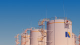 Украинские дроны поразили нефтебазы на Кубани и в Крыму и морской порт в Ростовской области