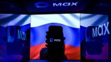 Операторы связи договорились принудительно переводить россиян на уведомления в мессенджере Мах