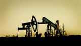 Нефтедобыча в России упала шестой месяц подряд 