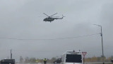 Вслед за системой РЭБ и зенитным пулеметом кортеж Путина начал сопровождать военный вертолет