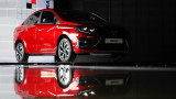 Доля Lada в продажах новых автомобилей в России опустилась ниже четверти