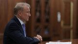 Греф доложил Путину о создании «райбольницы в чемодане» 