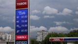 Бензин со всей России начали свозить в Москву
