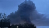 В Таганроге четвертый день не могут потушить пожар после атаки дронов. Жители пожаловались на смог