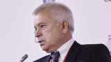 Миллиардер Алекперов пообещал за три недели отремонтировать НПЗ «Лукойла» после угрозы властей отобрать попавшие под удары БПЛА заводы