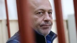 Торговавшего водкой экс-сенатора отправили на 12 лет в колонию по делу о хищении доли Выборгского ЦБК 