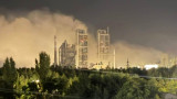 В Волгоградской области после украинской атаки загорелся один из крупнейших производителей цемента в России