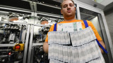 «Абсолютный рекорд». Россияне вынесли наличными из банков два годовых бюджета Московской области