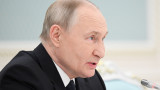 Путин велел принять в российские вузы 500 тысяч иностранных студентов