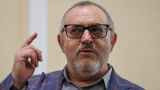 Борис Надеждин уехал во Францию после штрафа за экстремизм
