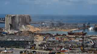 Последствия взрыва в порту Бейрута