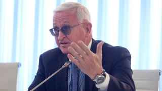 Александр Шохин