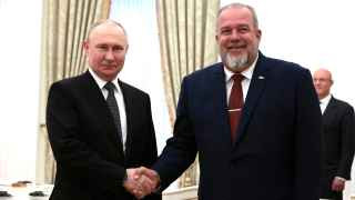 Путин с премьер-министром Кубы Мануэлем Марреро Крусом
