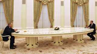 Владимир Путин на встрече с канцлером ФРГ Олафом Шольцем.