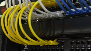 Власти решили привязать россиян к государственным интернет-провайдерам после закрытия независимых операторов