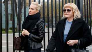 Юлия Навальная с адвокатом Ольгой Михайловой