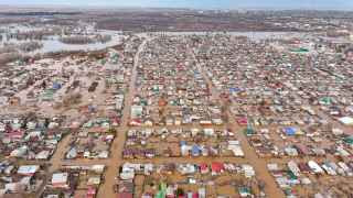 Пострадавшие от наводнения районы Орска на снимке с воздуха.