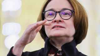 Председатель ЦБ Эльвира Набиуллина не может защитить инвесторов от прокуроров 