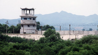 Демилитаризованная зона между Северной и Южной Кореями