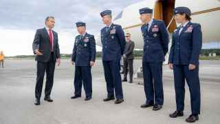 Пит Хегсет среди генералов выглядит чужаком