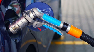 Газ тоже подорожал, но на заправках пока есть