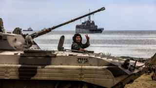 Иранские военные учения в Оманском заливе