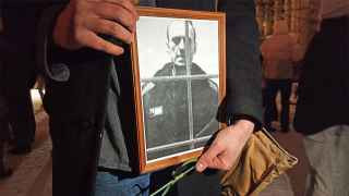 Акция памяти Алексея Навального у Соловецкого камня в Санкт-Петербурге