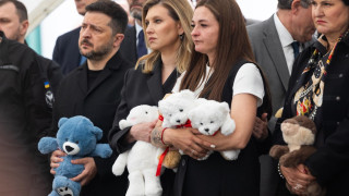Владимир Зеленский на траурной встрече памяти детей, погибших в войне в Украине
