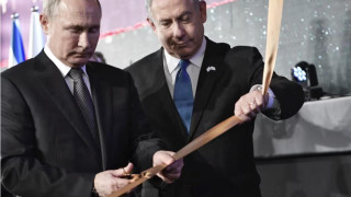 Путин сам отрезает себя от налаженного было сотрудничества с Израилем (справа – премьер-министр Биньямин Нетаньяху)