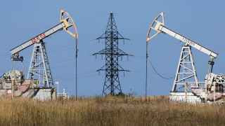 В случае кризиса нефть подешевеет сильно и надолго