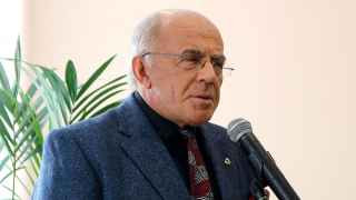 Александр Запесоцкий