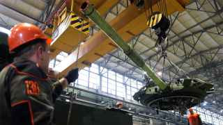 Сборка и испытание танков Т-72БЗ на «Уралвагонзаводе» в Нижнем Тагиле