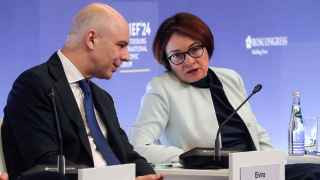 Финансовый Тянитолкай: министр финансов Антон Силуанов увеличивает спрос, а председатель Центробанка Эльвира Набиуллина пытается его снизить