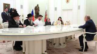 Путин на встрече с семьей Труфановых