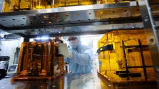 Производство интегральных схем на заводе «Микрон» в Зеленограде