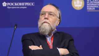 Геополитик Александр Дугин во время сессии "Горизонт 2040: Россия на карте мира