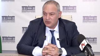 Кан Кварчия, абхазская симпатия