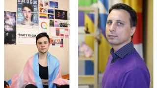 Виктор (Санкт-Петербург, 1996) регулярно протестует с флагом трансгендеров на плечах. «Нет, я не боялся. Конечно, я не хотел быть арестованным, но я был готов провести часы в полицейском участке. Я протестую, потому что этот закон нарушает мои права и права моих друзей. Он делает трансгендеров в России людьми второго сорта. Хотя я не хочу жениться и иметь детей, этот закон влияет на меня. Это проблема для тех, кто скрывает свой пол: документы раскроют эту информацию».
Макс Оленичев (справа), цисгендерный мужчина и юрист ЛГБТ-инициативной группы «Выход». «В этом законопроекте предлагается запретить трансгендерным людям вступать в брак и заставлять их получать "старые" свидетельства о рождении с неверными данными... Это дискриминация. Таким законам не должно быть места».