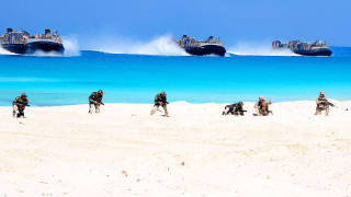 Учения морпехов США