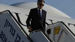 Госсекретарь США Энтони Блинкен перед встречей с президентом Палестины Махмудом Аббасом