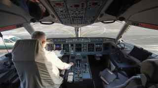 Кабина экипажа SSJ 100