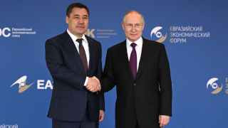 Владимир Путин с президентом Кыргызстана Садыром Жапаровым