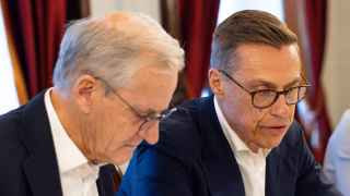 Йонас Стёре (слева) и Александр Стубб не подготовились к разговору с Путиным. Надо было прежде вложить ему