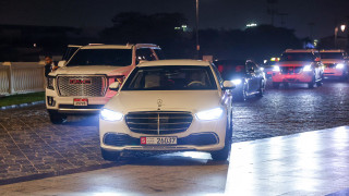 Прибытие российской делегации в Абу-Даби для участия в трехсторонних переговорах 