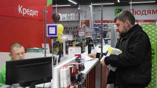 Взять кредит в банке становится все сложнее