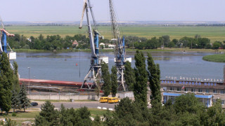 Порт Азов 